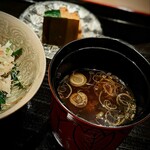 茜坂大沼 - いつも熱々のお味噌汁もひそかに楽しみです。