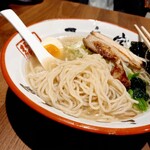 Ichimonji Puremiamu - 麺