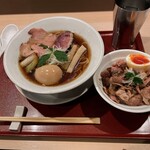 燃えよ麺助 - 