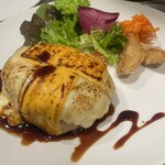 Tabi No Tochuude Sora Wo Miagetara - チーズとろりポークハンバーグ定食