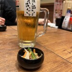 Shinjidai - お通しと生ビール（１９０円）