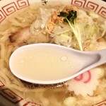 中華そば きび - あっさりスープ