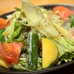 HANAZAWA酒店 - 地野菜の旬サラダ