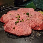 焼肉苑 - 【私のお勧め②】幻のタン元