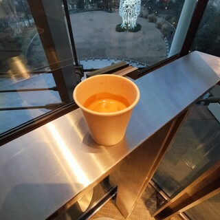 #カフェ105 トラノモン_1