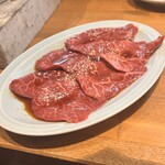 炭火焼肉ホルモンさわいし - 