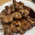 やきとり能勢 - せせり(たれ)。