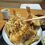 Tempura Kappou Ikeda - 海老もしっかり良いサイズ！