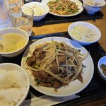 火麒麟酒場 - レバニラ炒め定食（ランチ）