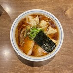 らぁ麺 すぎ本 - 醤油ワンタンらぁ麺