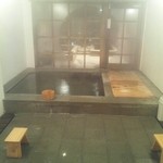 昭恋館 よ志のや - 雰囲気のいい大浴場。