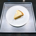 naoto.K - 洋梨とキャラメルのガトー