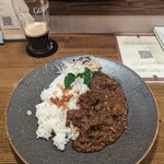 Grilled Pub Booties - 牛すじカレー