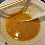 弘明寺丿貫 - 底に残ったスープ（まだ幕は張ってない）