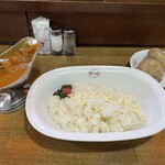 欧風カレー ボンディ 神田小川町店 - 