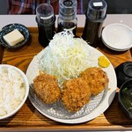 僕とうどんとカツオだし - 上ヒレカツ定食　￥1,670