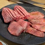 TAKUMEAT STORE - 