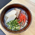 冲绳荞麦面-沖繩風味湯麵-