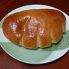 ベーカリー つむじ風 - クリームパン