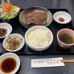 Sumibi Yakiniku Kuro Renga - 