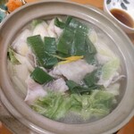 カジュアル和食と地酒しおさか - 牡蠣と豚バラの小鍋