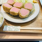 厚切りレアとんかつ やまとん - 