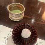 たでの葉 - お抹茶といちご大福