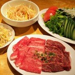 Horumon Yakiniku Shiawaseya - 