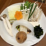 しゃぶしゃぶ・日本料理 木曽路 - 寂しくなった野菜