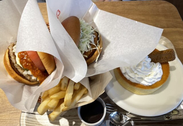 モスバーガー 仙台長町店（MOS BURGER） - 太子堂（ハンバーガー）の写真