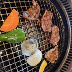 焼肉料理屋 南山 - 