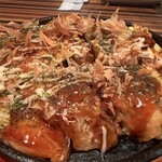 愉快なお好み焼き やいたろかぁ - お好み焼き　すじこん＋豚