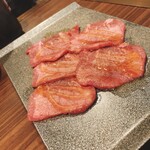 Kuroge Wagyuuto Tanto Harami Yakiniku Gorichan - 