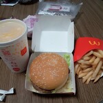 マクドナルド - 料理写真: