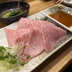 Yakiniku Bisuto - 