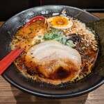 231591565 - 黒とんこつラーメン(800円)