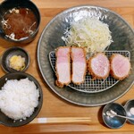 とんかつ ぶたしょう - 事前に“ハーフ＆ハーフ”で予約をしておりました♪
      予約時にメニューを伝えておくと、待ち時間短縮に☝︎