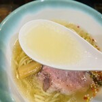 Tsukemen Ramen Katsuryuu - アラのみ使用の風味が素晴らしいスープ♫