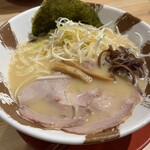 熟成豚骨ラーメン専門 一番軒 - 