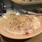 Kanda Okame - アッシュパルマンティン:ひき肉とじゃが芋のグラタン　1,280円