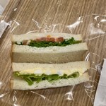 MMCオーガニックカフェ - たっぷり野菜の玉子&ポテトサンド605円