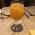 ビストロ グランソレーユ - オレンジジュースです。