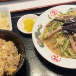 新大宮 中華のサカイ 本店 - 冷麺定食　炒飯に変更