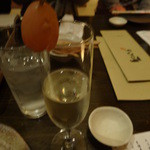 ぼうの - 乾杯用のスパークリングワイン（飲み口には葡萄が）