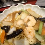麺や 菜 - 魚介類、安達祐実ちゃんのカレーのCMではないけど、具が大きい
