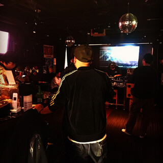 【生演奏ライブやDJイベント】本格ライブにDJイベント♪