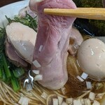 メヂカそば 吟魚 - 低温系チャーシュー
