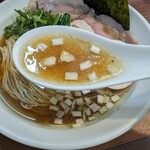 メヂカそば 吟魚 - 煮干しが程よくきいております(*^^*)