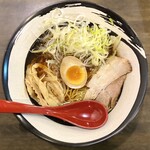 麺処 松 - ・松ラーメン 850円/税込
・白髪ねぎ 50円/税込