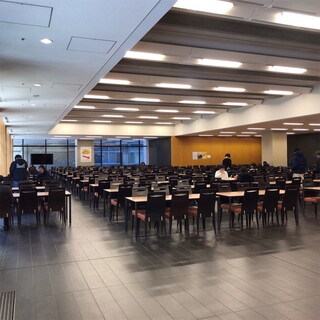 青山学院大学 学生食堂_2